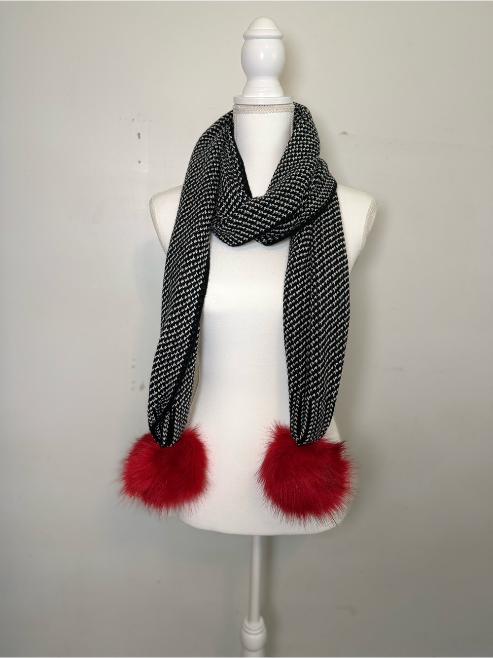 Black Knit Scarf with Red Faux Fur Pom Poms - Women's Accessory